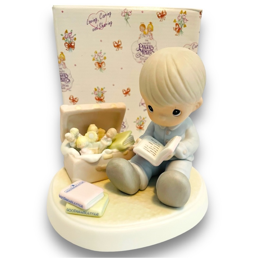 Precious Moments Figurine You Will Always Be a Treasure To Me 1997 Members Only